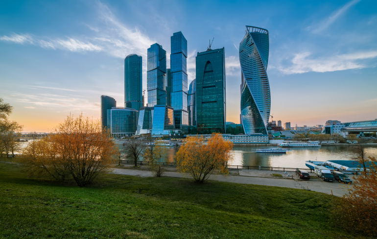 Восход и закат солнца в Москве / Продолжительность светового дня / Данные за весь год